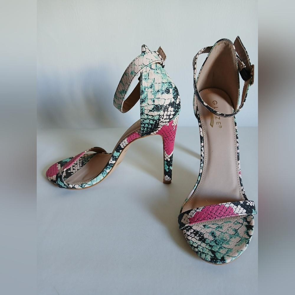 Gaze Multicolor Snakeskin Pattern Women's Heels Open Toe Sz7M Ankle Strap